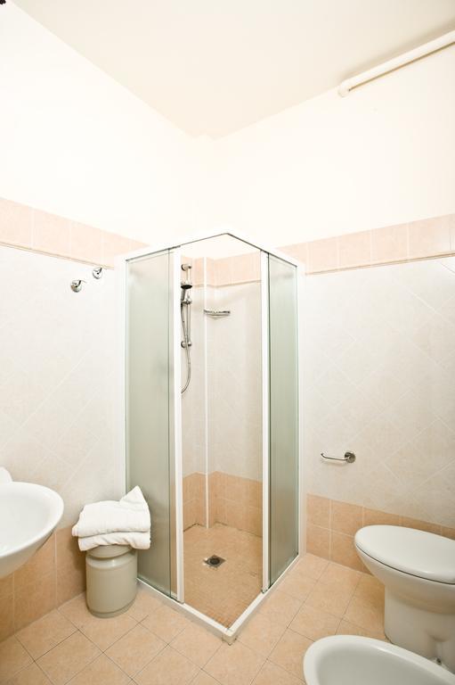 Hotel Giamaika Чезенатіко Екстер'єр фото